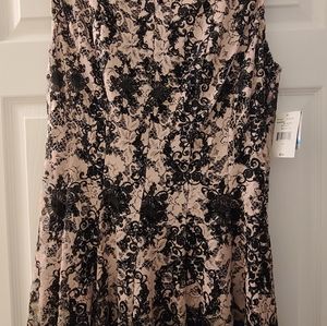 Pink and black lace midi sleeveless dress